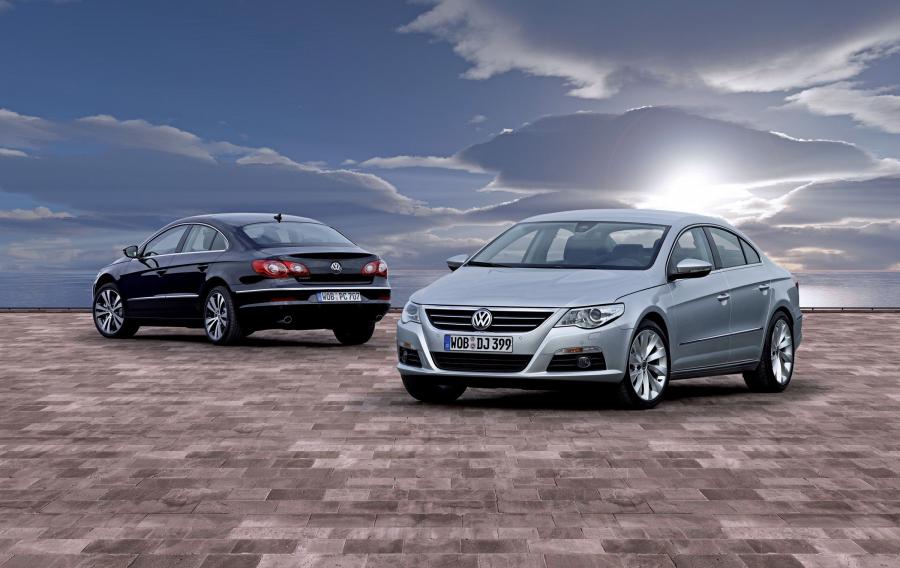  Volkswagen Passat CC 2008 года  (фото 24 из 121)